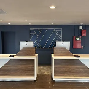 Central Inn Denver
